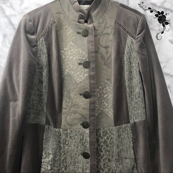Chico’s Gray Velvet Jacquard Brocade Jacket - Picture 2 of 7